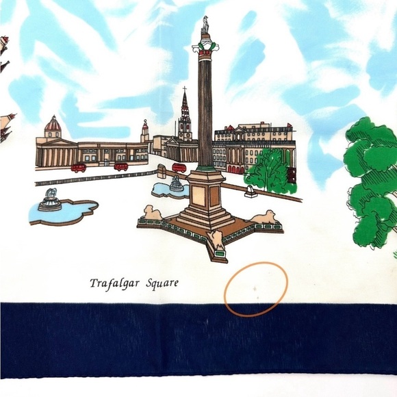 Vintage London England Landmark Scarf Made In Italy Tower Trafalger Buckingham - Picture 12 of 16